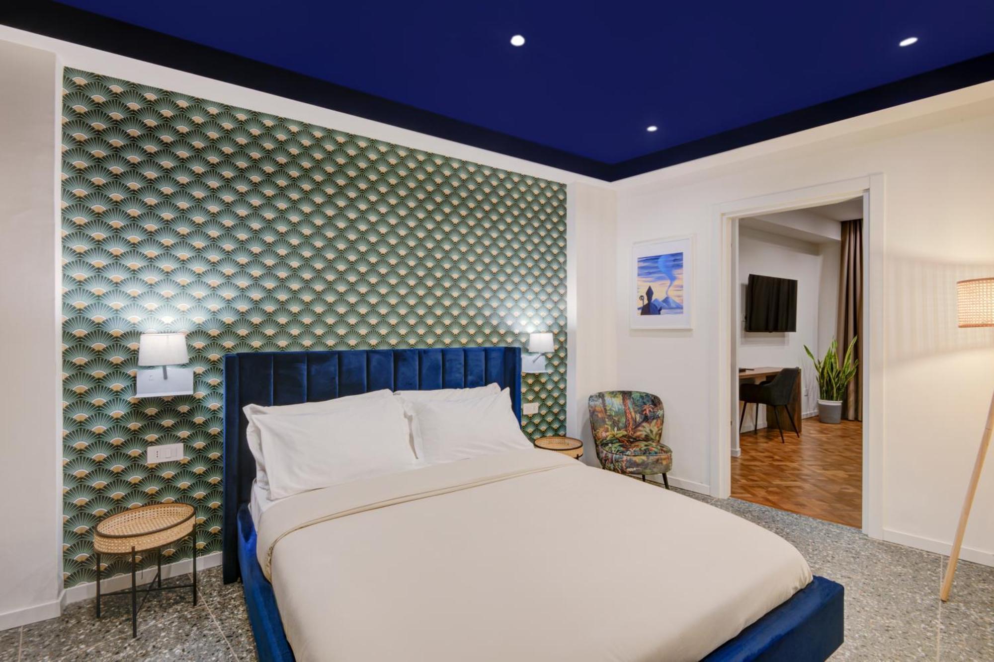 Well Suites - Piazza Dei Martiri ナポリ エクステリア 写真