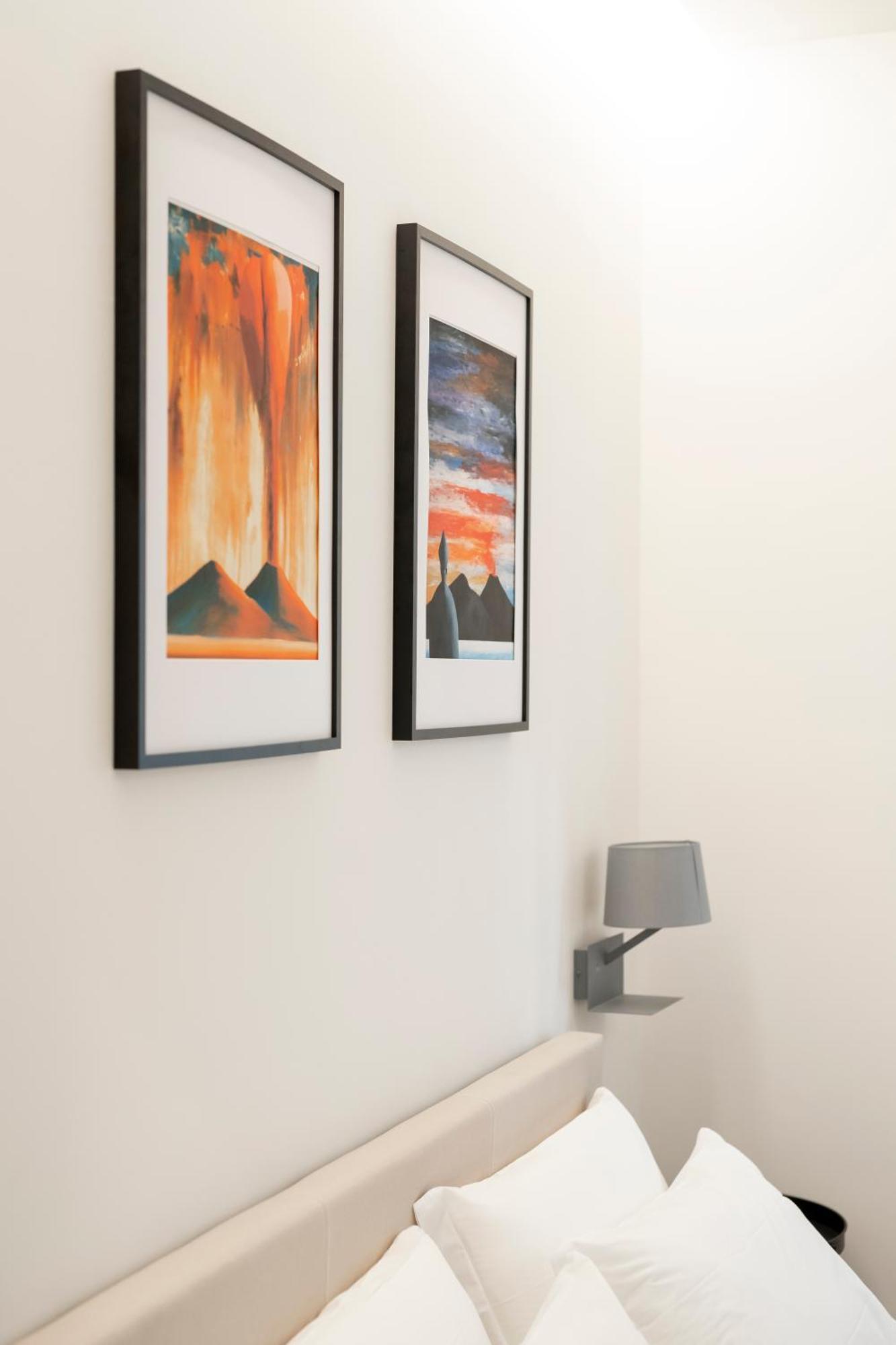 Well Suites - Piazza Dei Martiri ナポリ エクステリア 写真