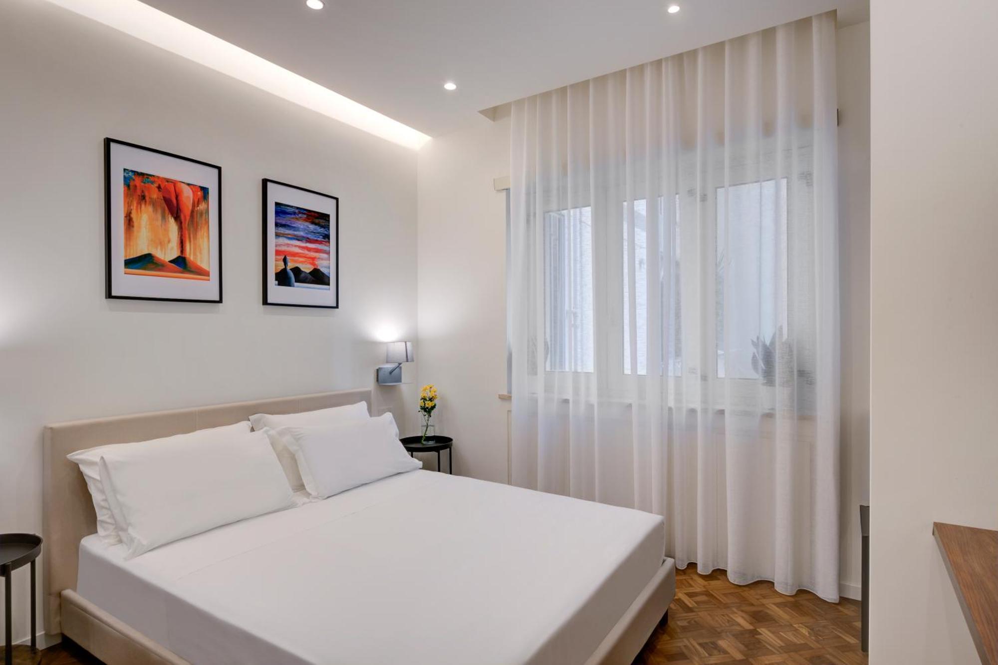 Well Suites - Piazza Dei Martiri ナポリ エクステリア 写真